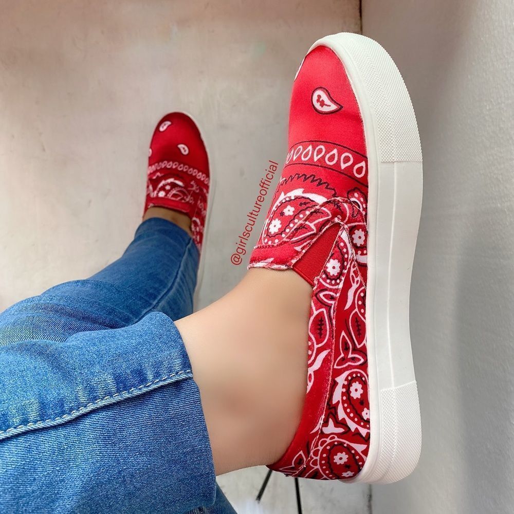 Red Bandana Print Tennis Sneakers - Picture 4 of 8